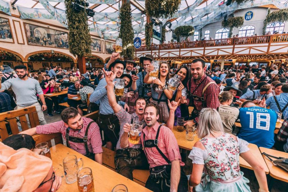 Hofbräu Festzelt Oktoberfest Tips